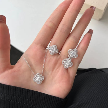 Trumium Real S925 Silver Four Clover Rings for Women Lucky Ring Shiny 5A Zircon Daily Luxury Jewelry Gifts Lady Party Banquet