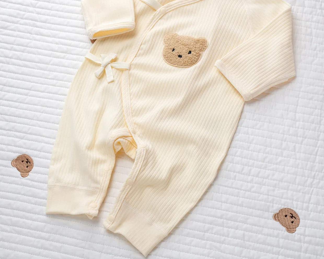 Custom Clothing For Boys And Girls Soft Long Sleeved Jumpsuits With Custom Names Embroidered Teddy Bear Newborn Bottomed Pajamas